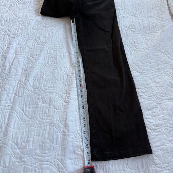 NYDJ Black High-Waist Straight-Leg‎ Stretch Tummy Tuck Jeans Women's Medium EUC - Picture 9 of 11